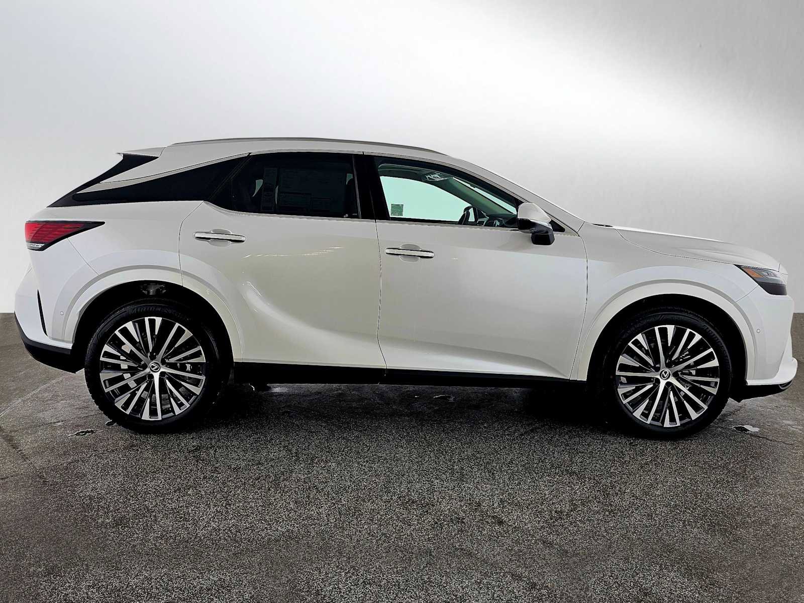 New 2025 Lexus RX 350 Premium Plus image 2