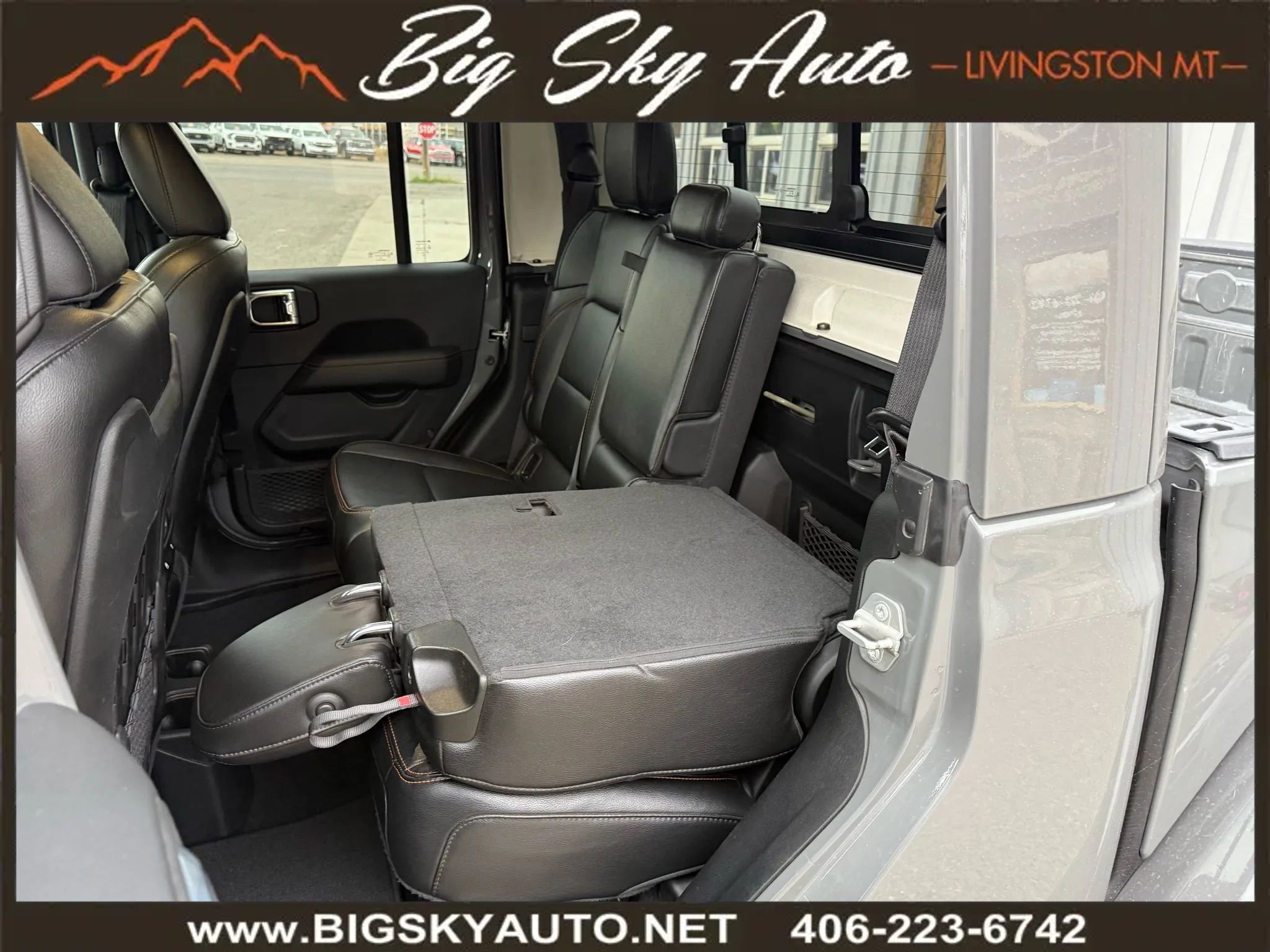 Used 2021 Jeep Gladiator Mojave w/ Uconnect 4C Nav & Sound Group image 19