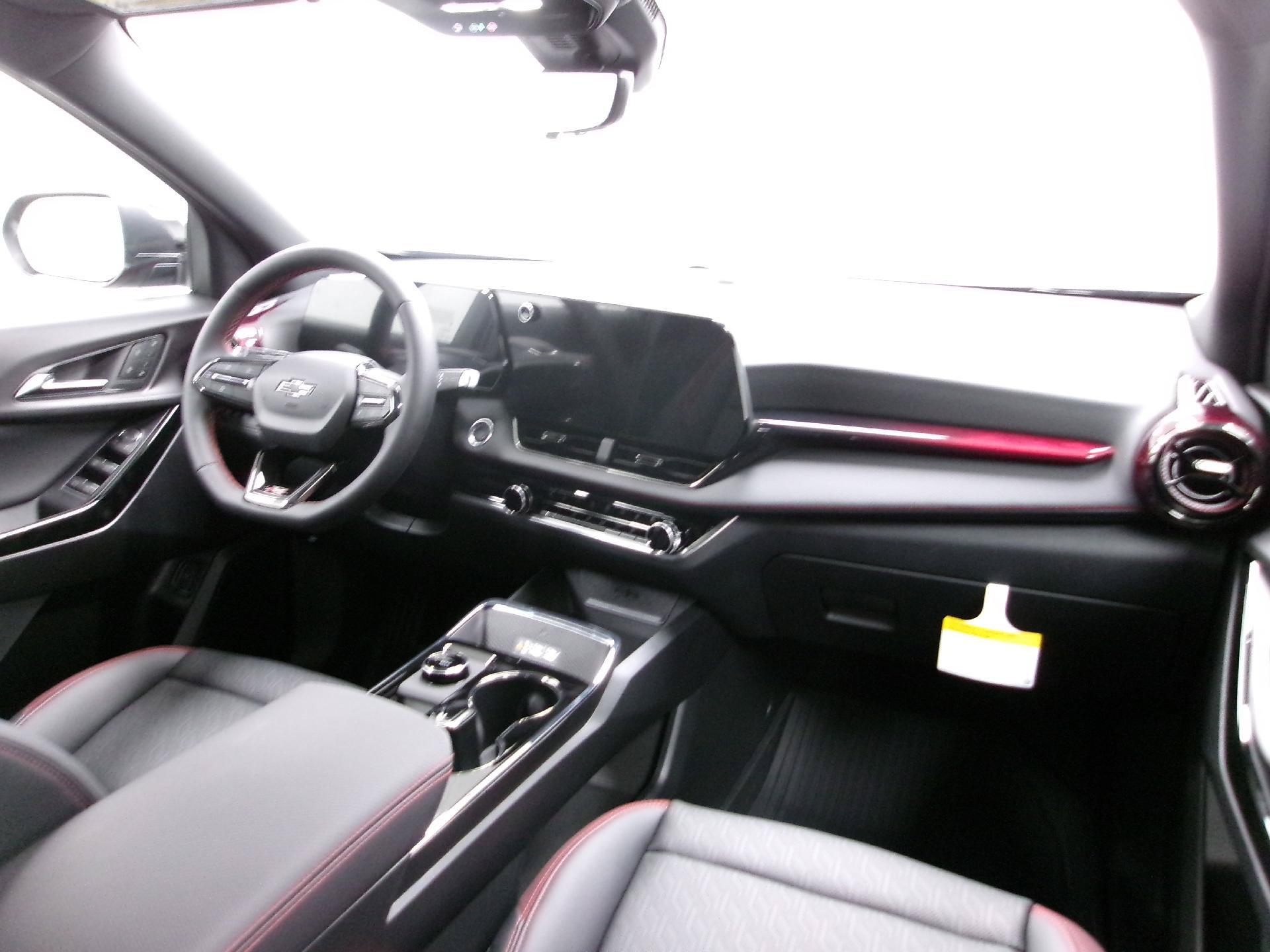 New 2027 Chevrolet Equinox RS w/ Safety and Technology Package AWD/4WD image 3