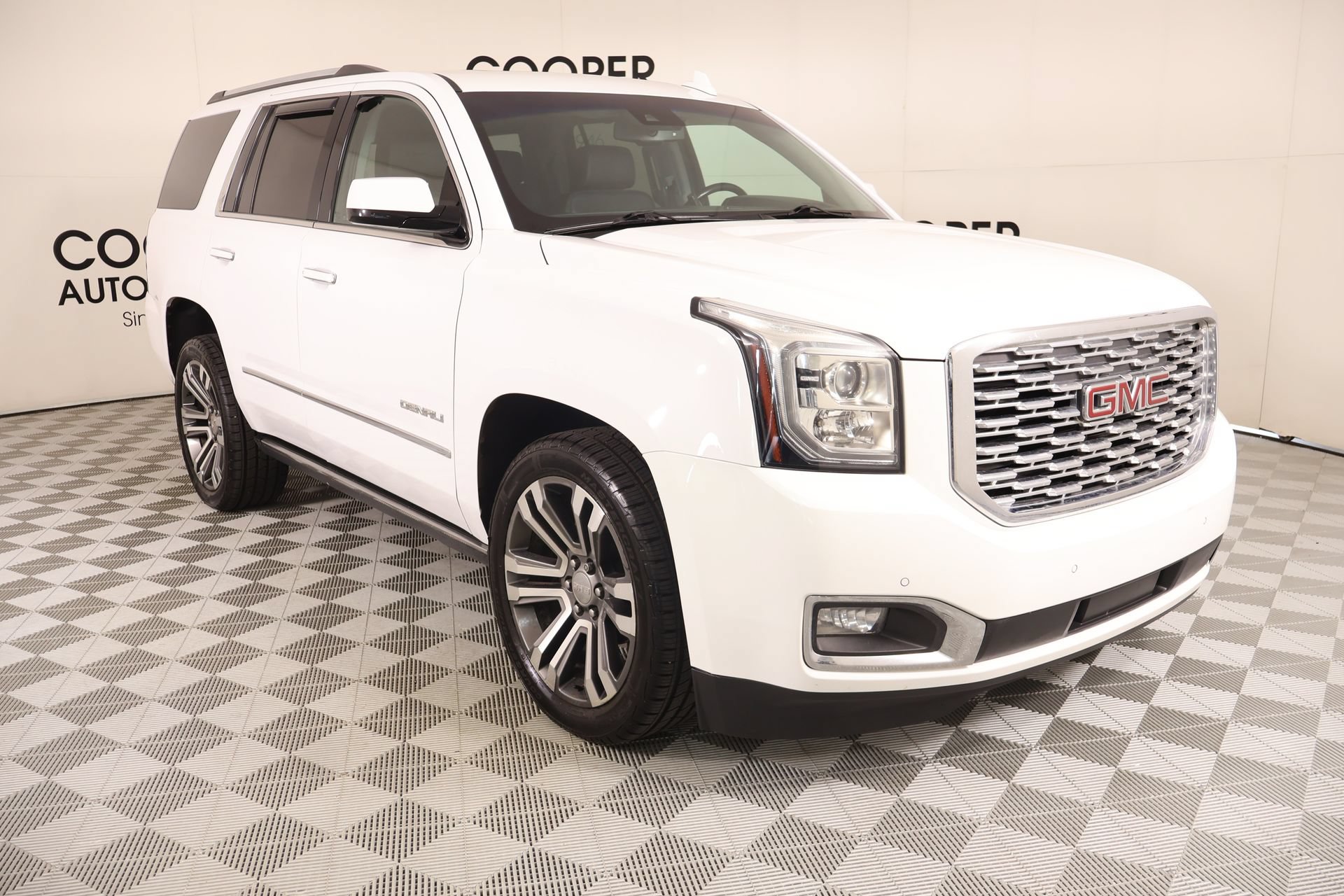 Used 2018 GMC Yukon Denali w/ Denali Ultimate Package