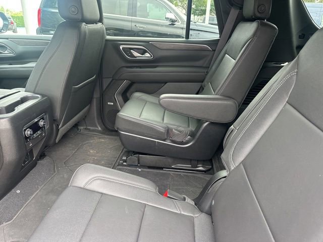 Used 2022 Chevrolet Tahoe LT w/ Luxury Package RWD image 7