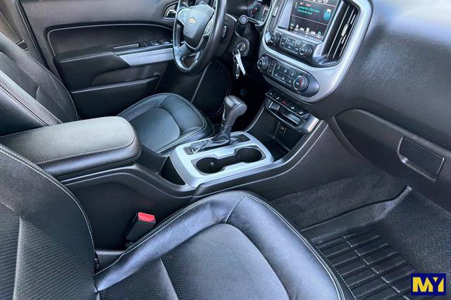 Used 2018 Chevrolet Colorado LT w/ Safety Package RWD image 18