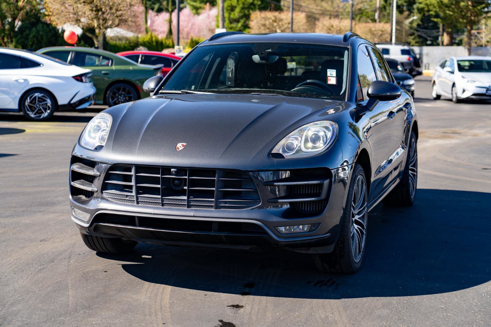 Used 2018 Porsche Macan Turbo AWD/4WD image 4