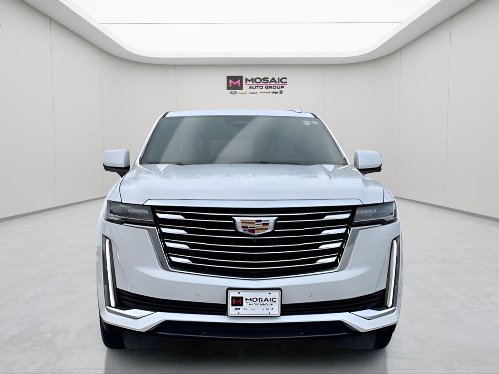 Used 2024 Cadillac Escalade Premium Luxury Platinum image 2
