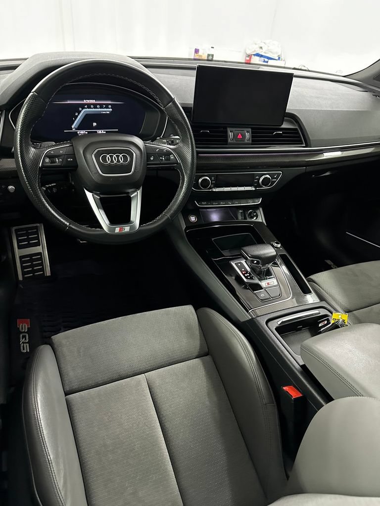 Used 2022 Audi SQ5 Prestige w/ Prestige Package AWD/4WD image 25