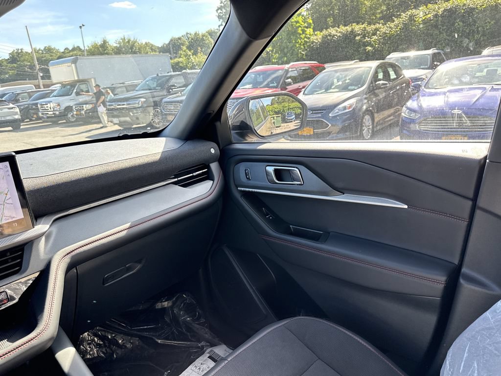 New 2026 Ford Explorer ST AWD/4WD image 16