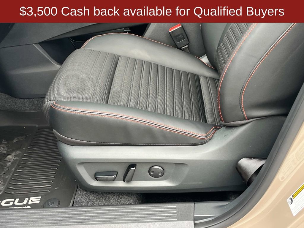 New 2026 Nissan Rogue SV image 25