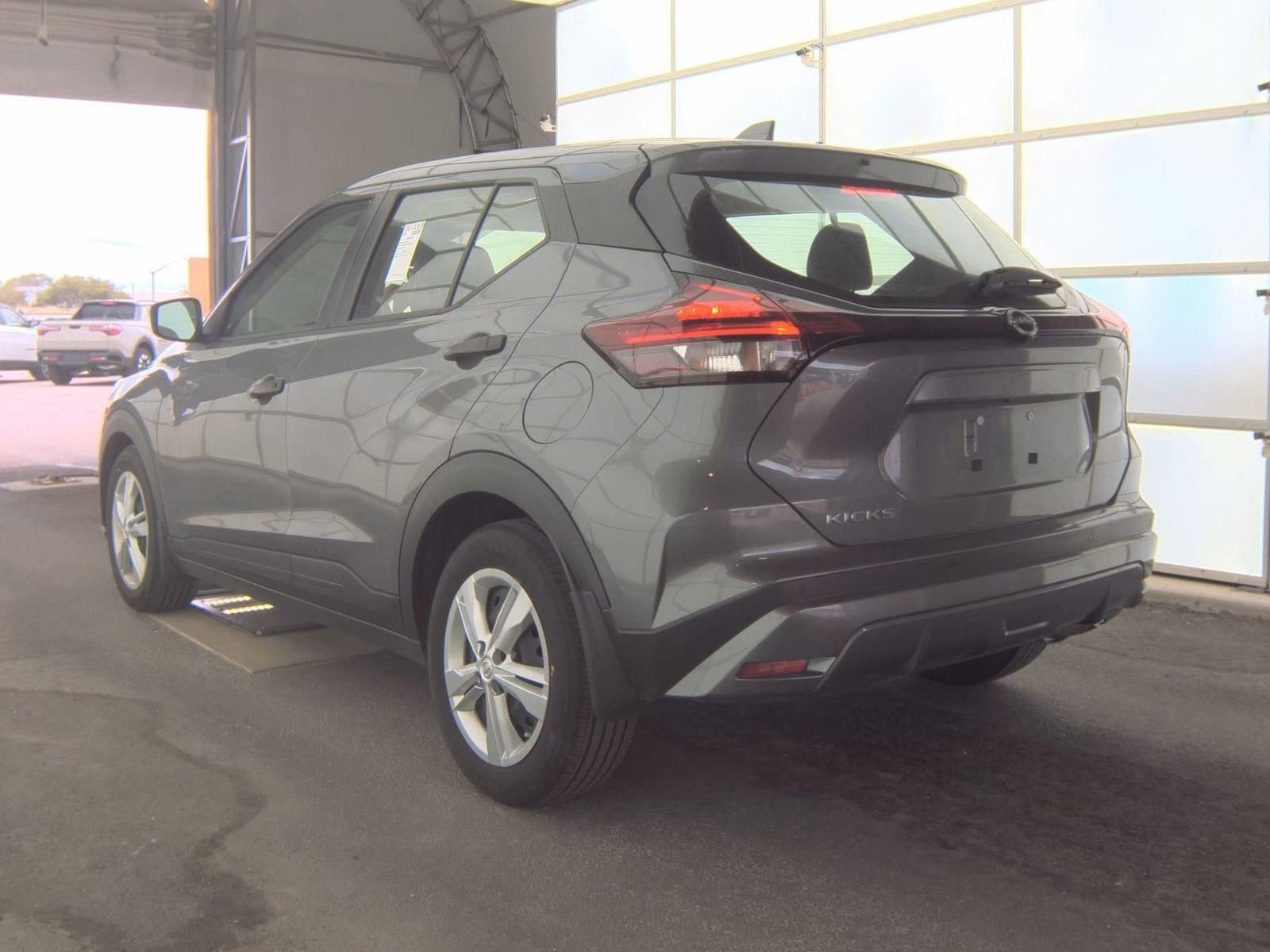 Used 2024 Nissan Kicks S FWD image 7