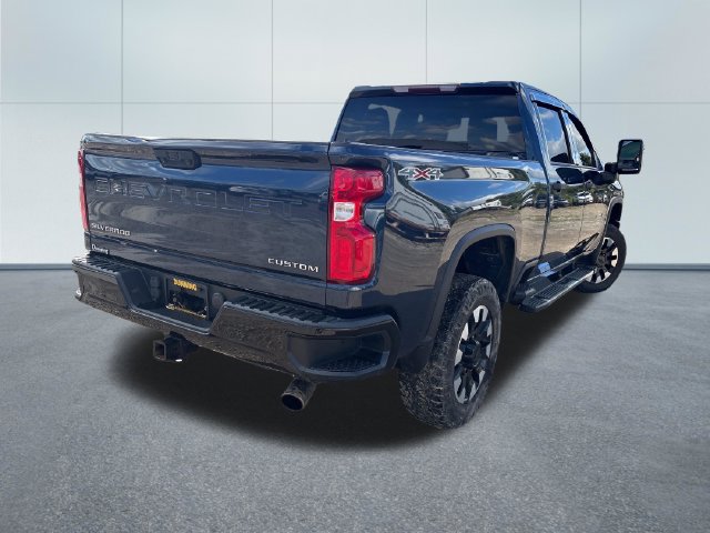 Used 2020 Chevrolet Silverado 2500 Custom w/ Custom Value Package AWD/4WD image 4