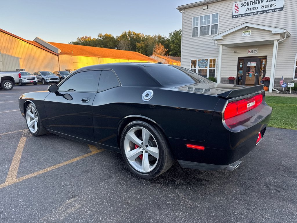 Used 2008 Dodge Challenger SRT8 RWD image 8