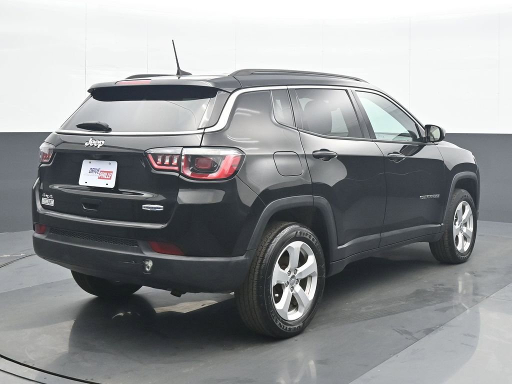 Used 2018 Jeep Compass Latitude w/ Popular Equipment Group image 6