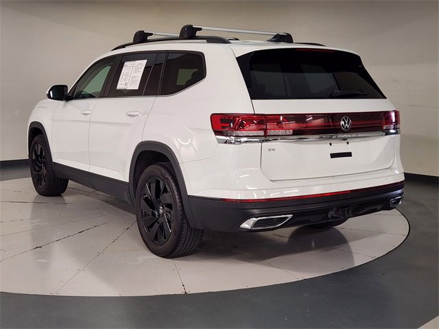 Used 2024 Volkswagen Atlas SE w/ Black Wheel Package image 6