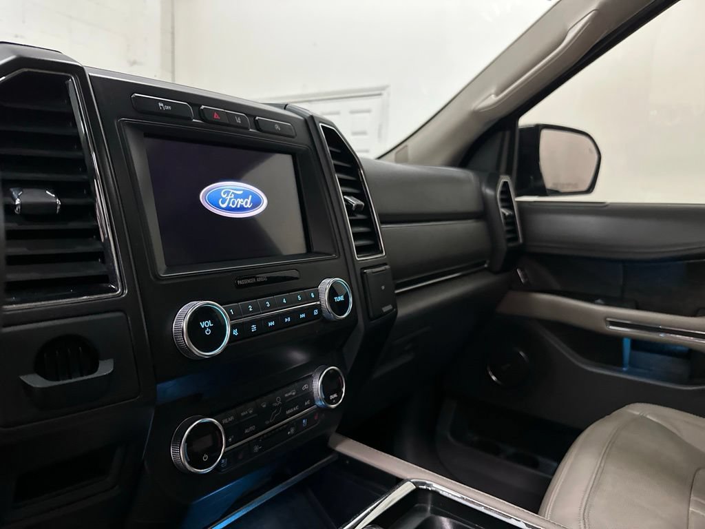 Used 2021 Ford Expedition Max Limited RWD image 28