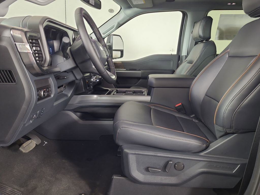 New 2026 Ford F350 Lariat w/ Black Appearance Package image 20