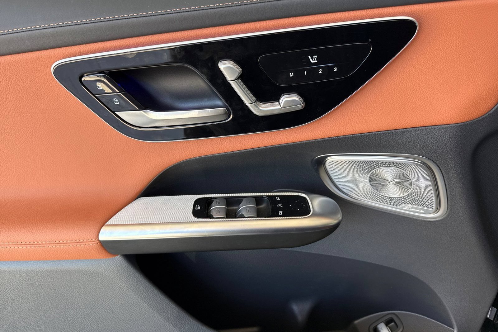 Certified 2024 Mercedes-Benz GLC 300 4MATIC image 15