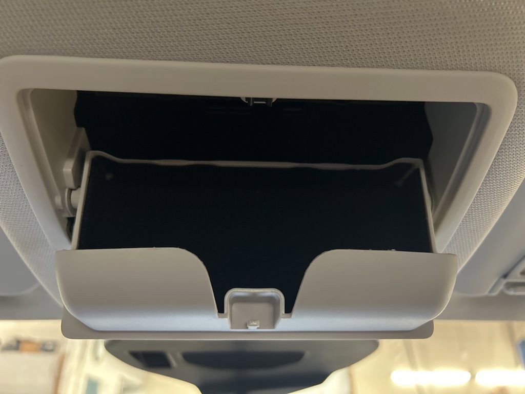 Used 2021 Ford Escape SE w/ Cold Weather Package image 30