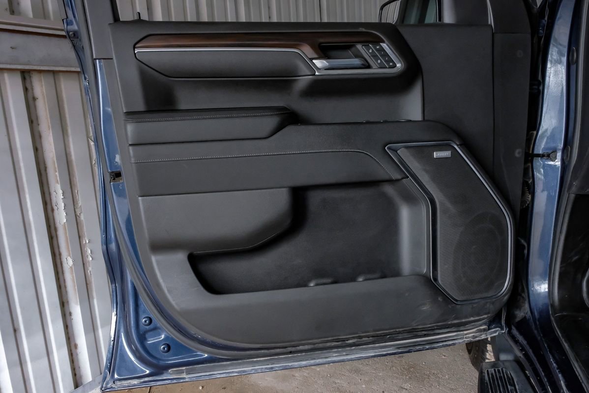 Used 2023 GMC Sierra 1500 SLT image 41