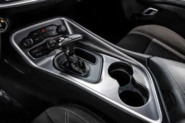 Used 2020 Dodge Challenger SXT image 28