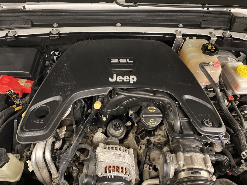 Used 2020 Jeep Wrangler Unlimited Rubicon w/ Dual Top Group image 4