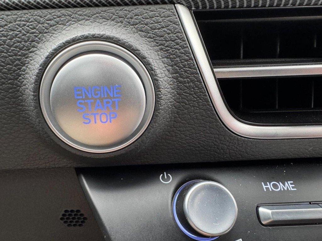 Certified 2024 Hyundai Sonata Limited image 23