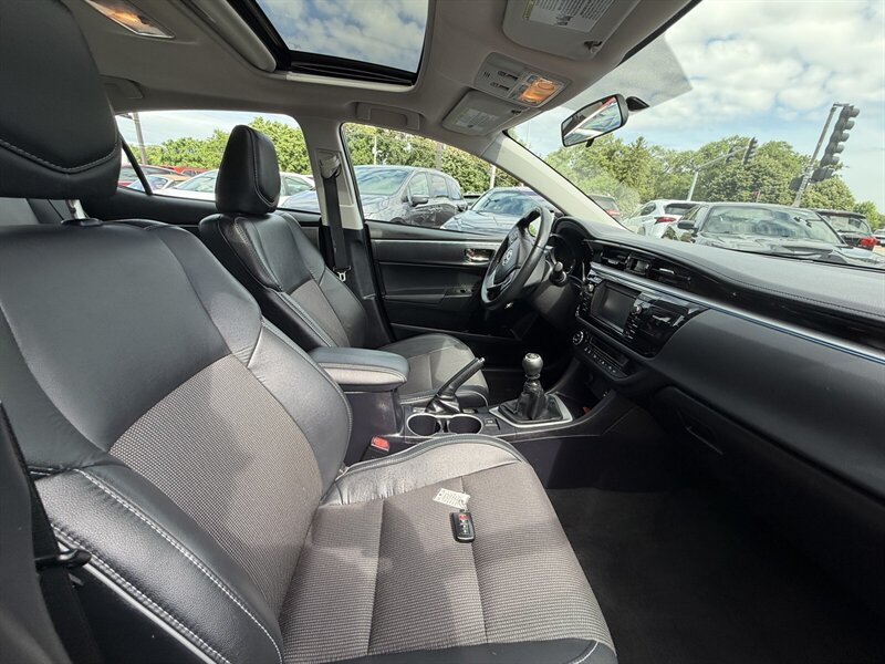 Used 2014 Toyota Corolla S FWD image 15