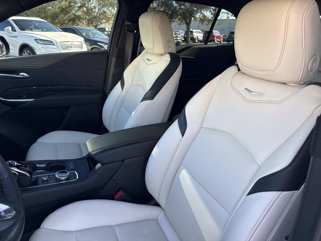 Certified 2023 Cadillac XT4 Sport image 21