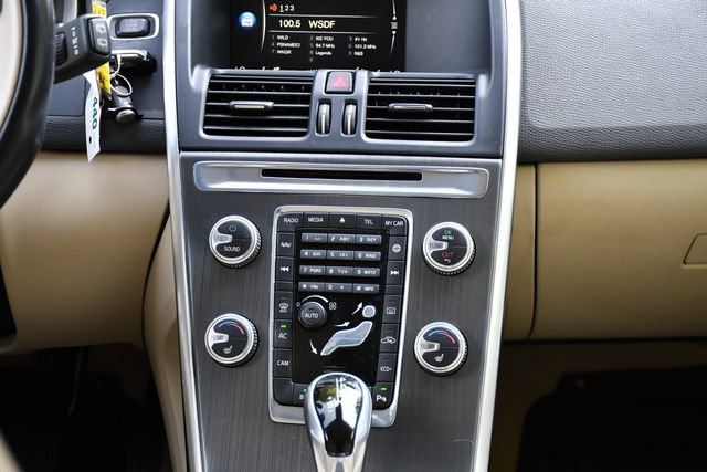Used 2015 Volvo XC60 T5 Premier FWD image 25