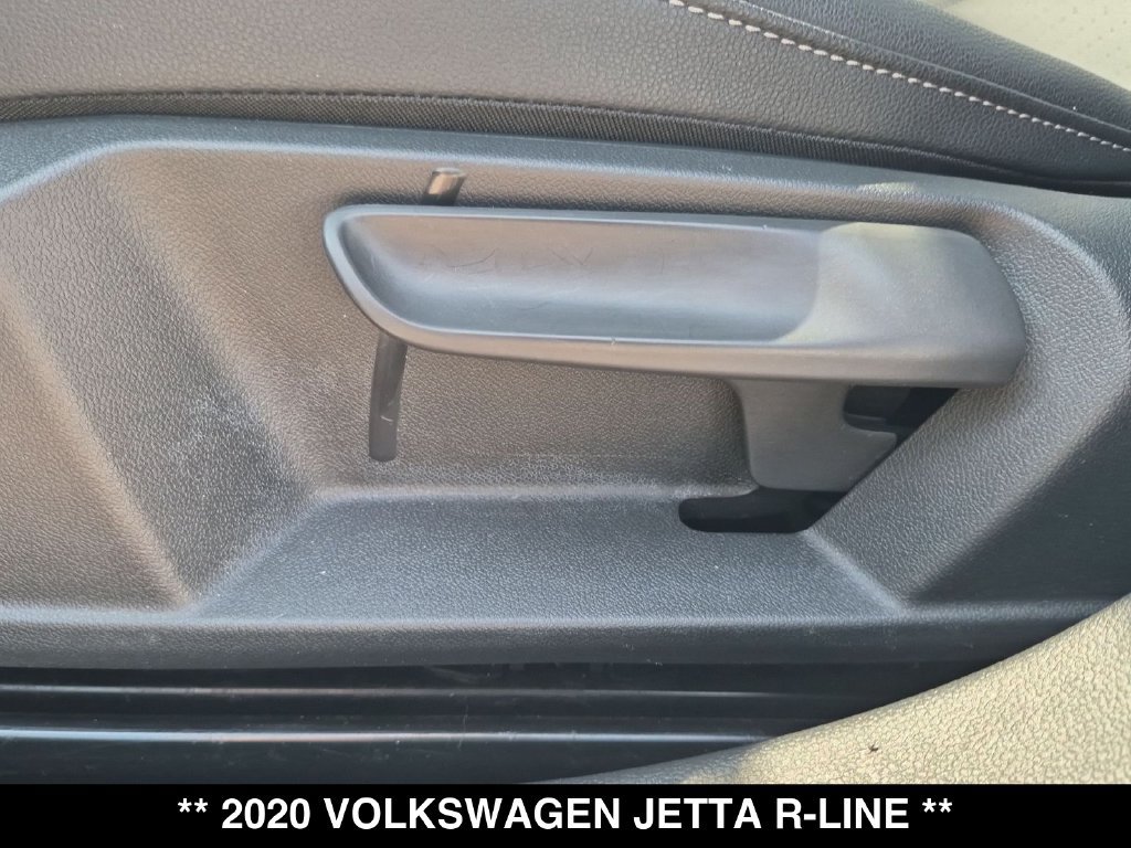Used 2020 Volkswagen Jetta R-Line FWD image 17
