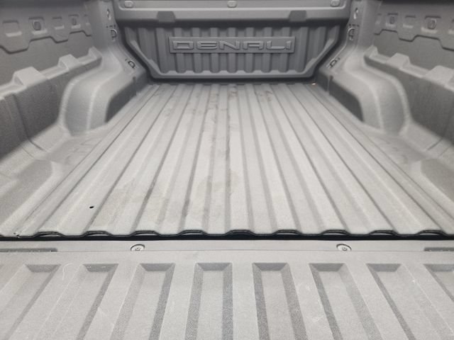 Used 2024 GMC Canyon Denali AWD/4WD image 34