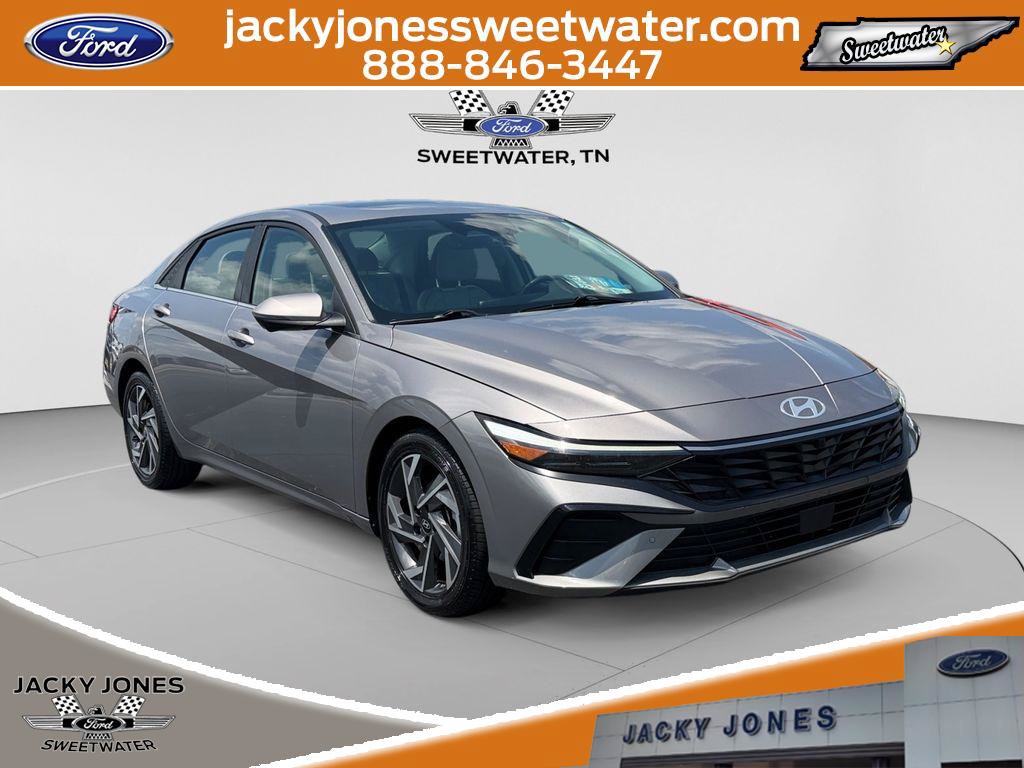 Used 2024 Hyundai Elantra Limited FWD image 7