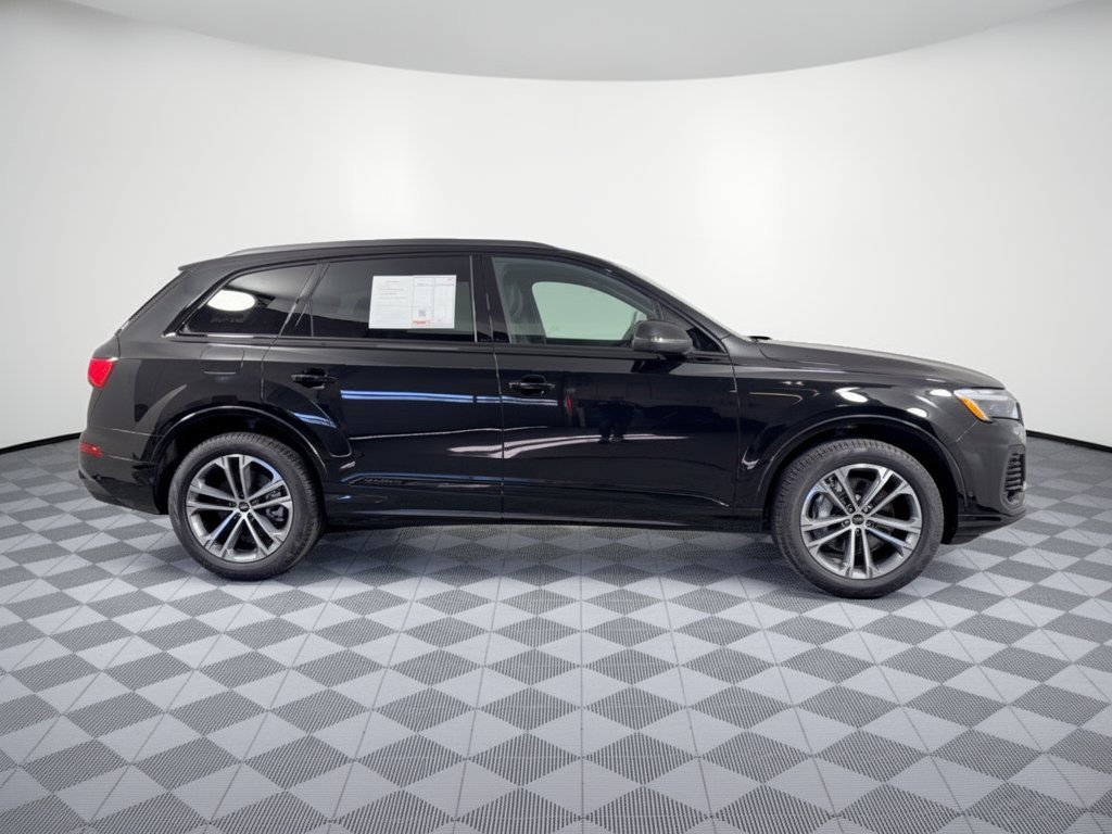 Certified 2026 Audi Q7 2.0T Premium w/ Convenience Plus Package AWD/4WD image 8