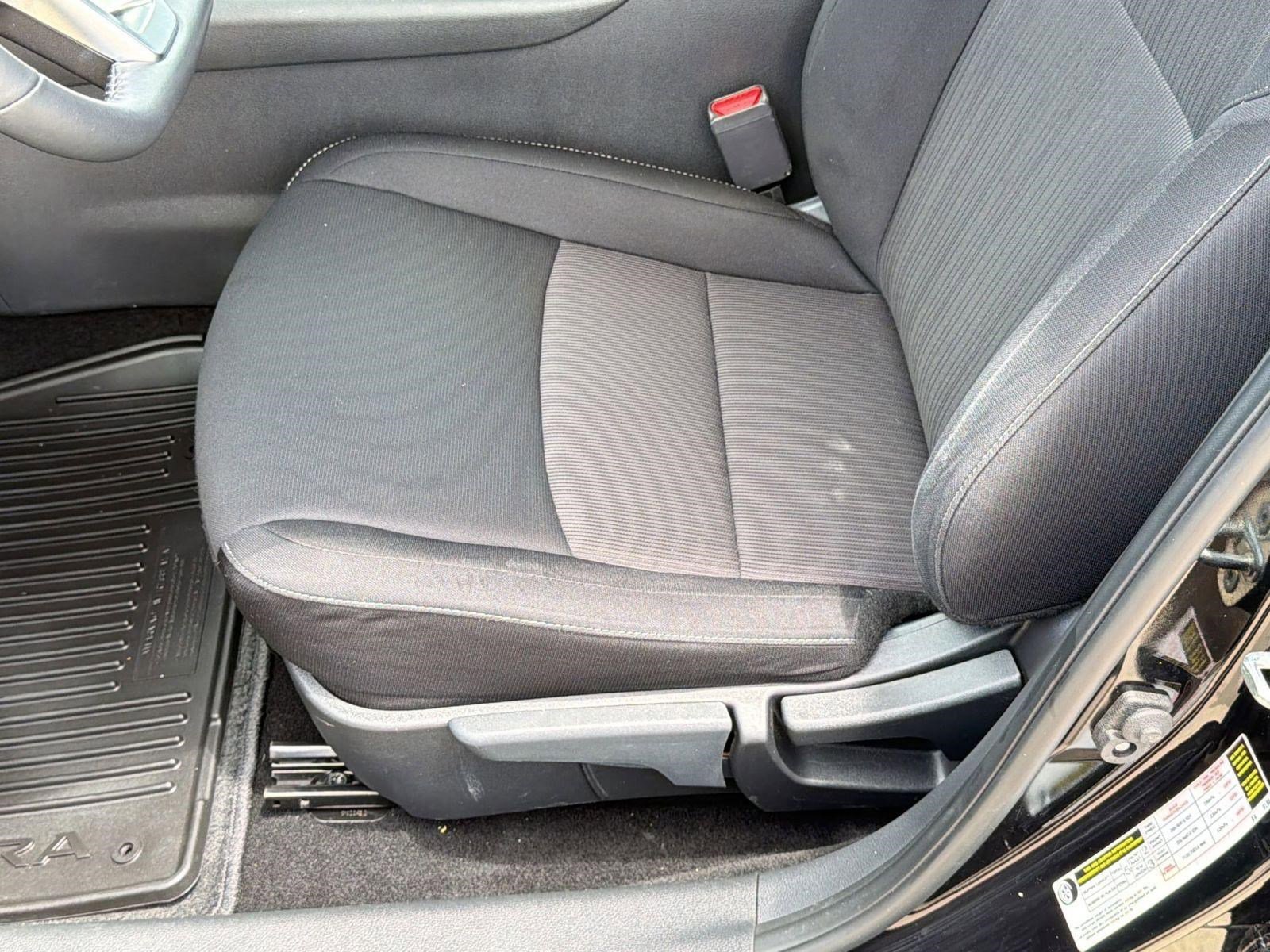 Used 2023 Nissan Sentra SV w/ All-Weather Package FWD image 14