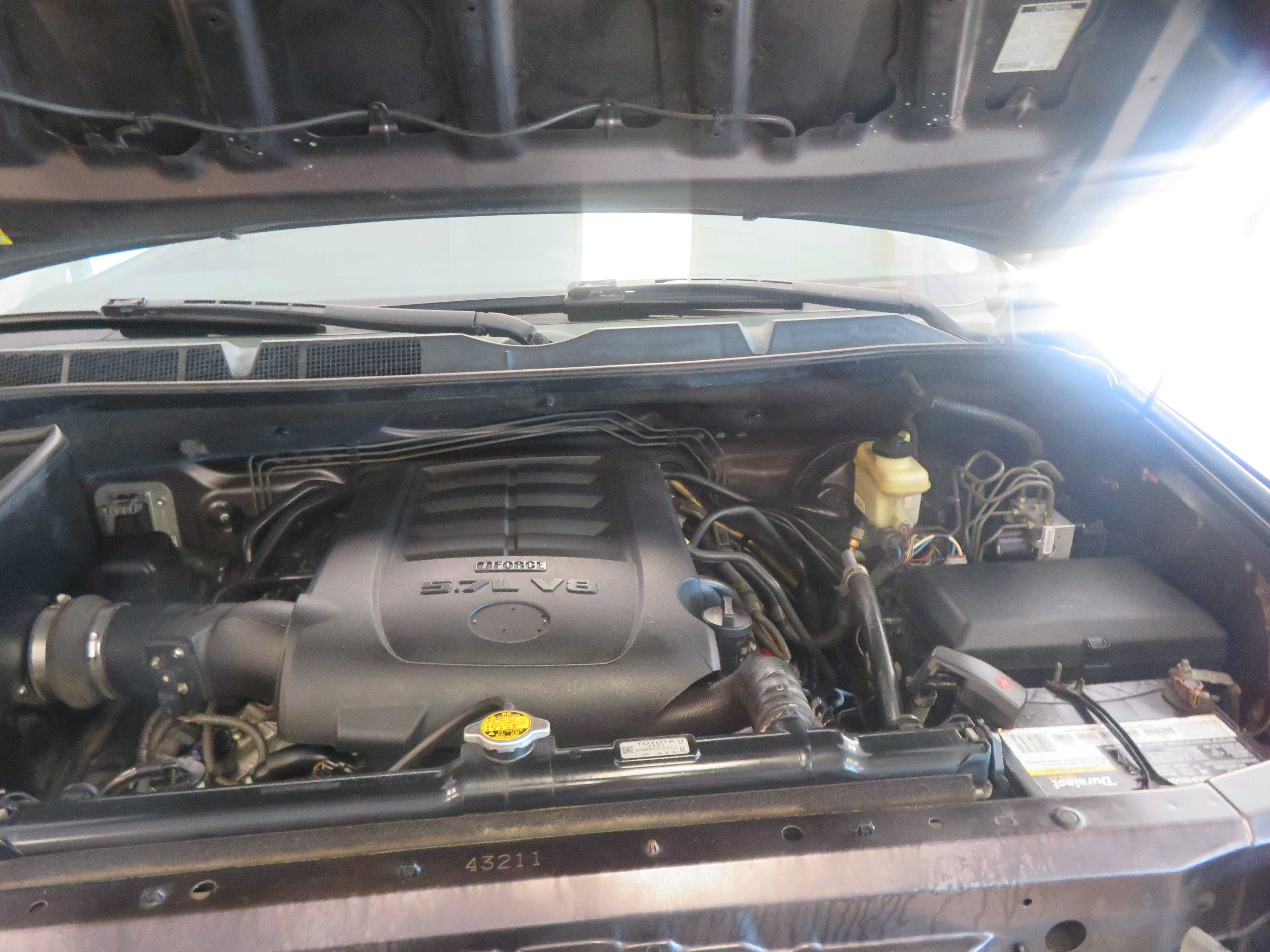 Used 2012 Toyota Tundra 4x4 Double Cab w/ Tow Pkg image 47