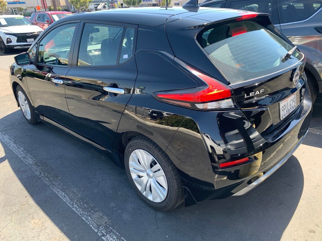 Used 2024 Nissan Leaf S FWD image 8