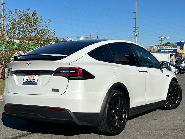 Used 2023 Tesla Model X Plaid image 10