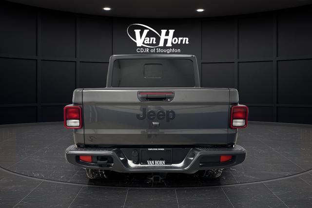 Used 2021 Jeep Gladiator Sport image 11
