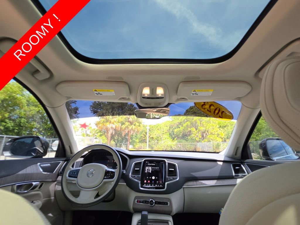 Used 2023 Volvo XC90 B6 Core w/ Protection Package Premier AWD/4WD image 4