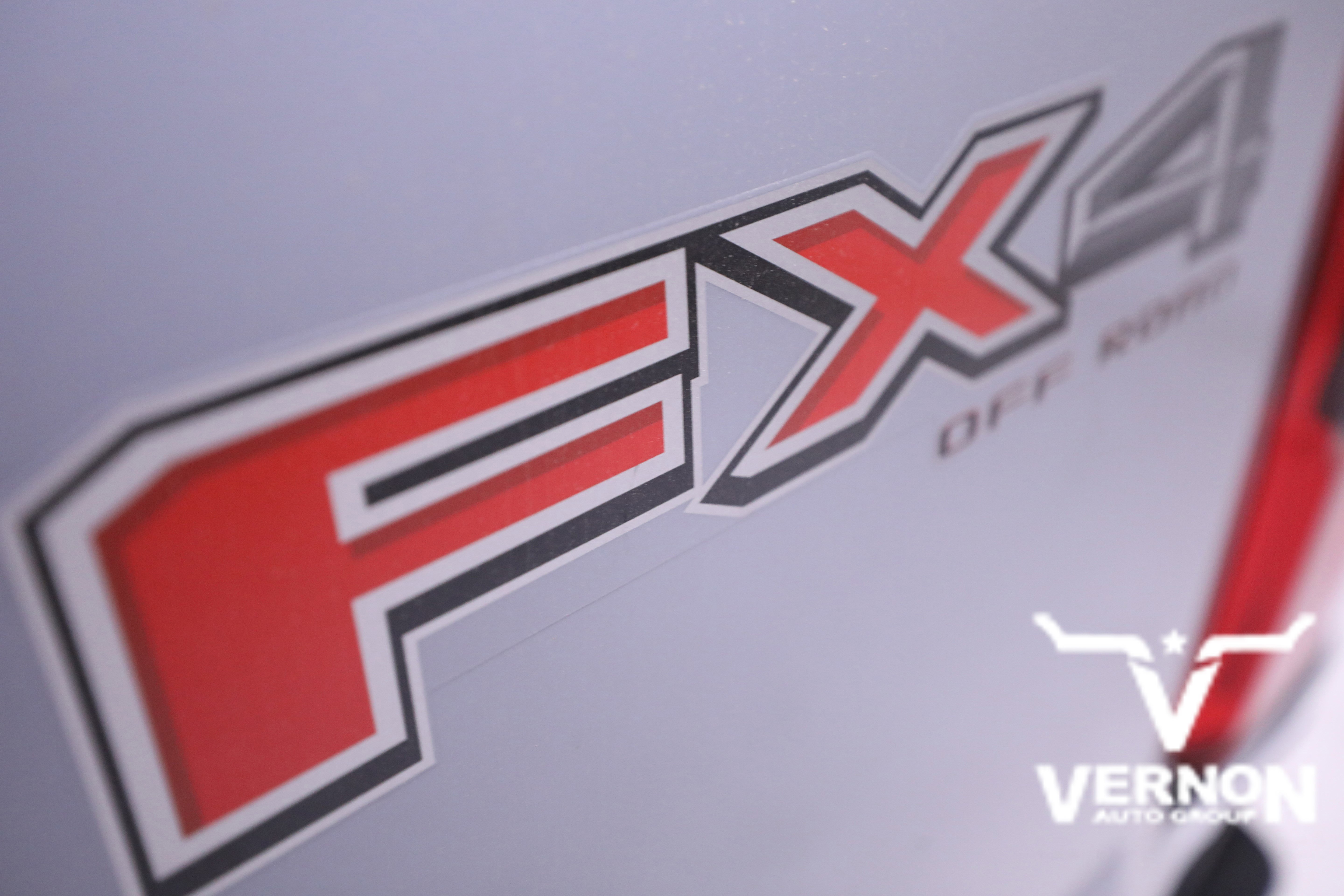 New 2026 Ford F250 Lariat w/ Chrome Package image 47