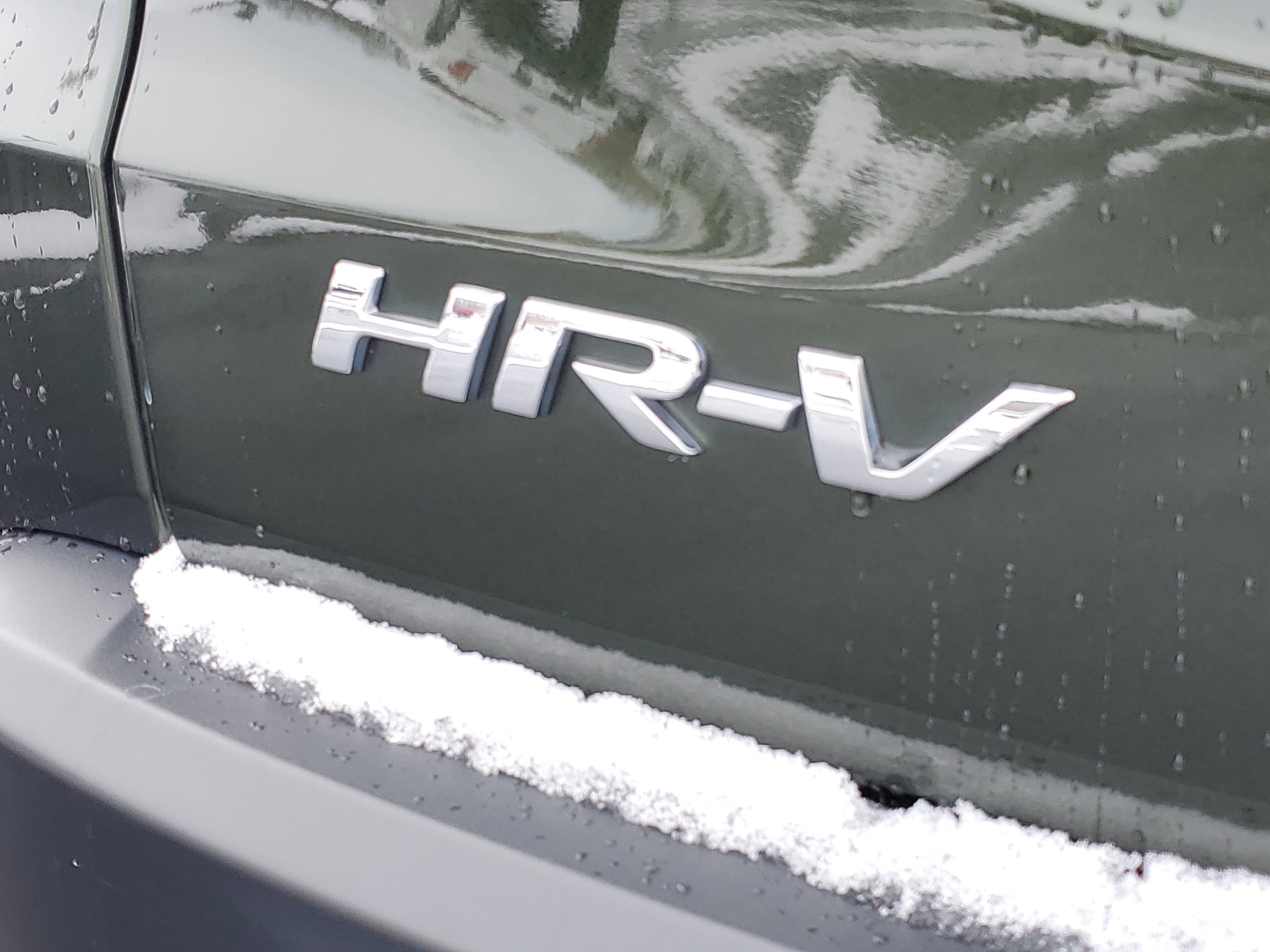 Used 2018 Honda HR-V EX image 7