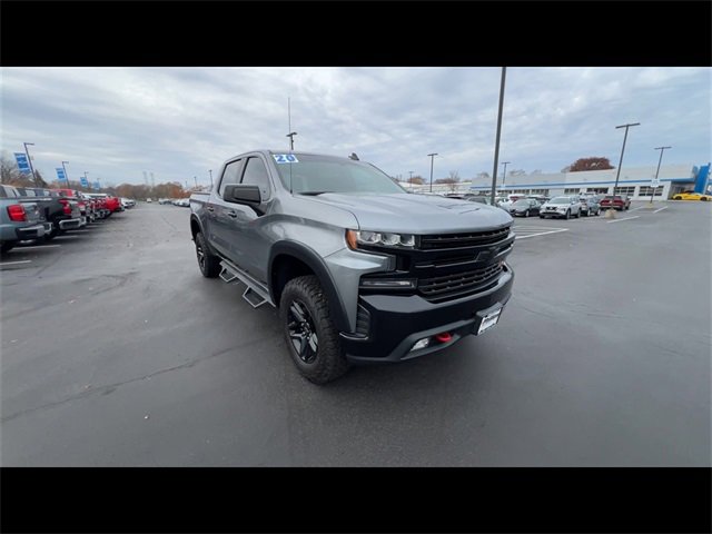 Certified 2020 Chevrolet Silverado 1500 LT Trail Boss w/ Convenience Package image 2