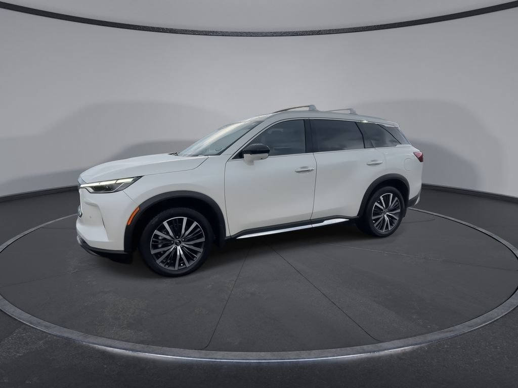 Used 2023 INFINITI QX60 Sensory w/ Vision Package AWD/4WD image 4