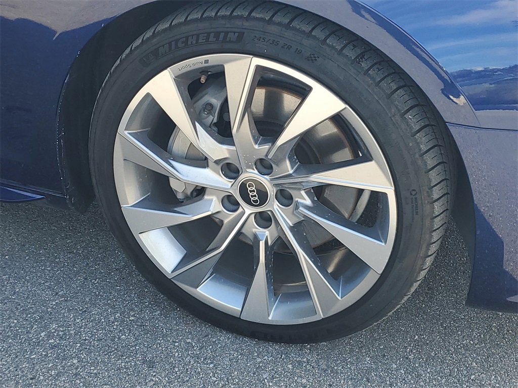 Used 2021 Audi A4 2.0T Premium Plus w/ Premium Plus Package image 14