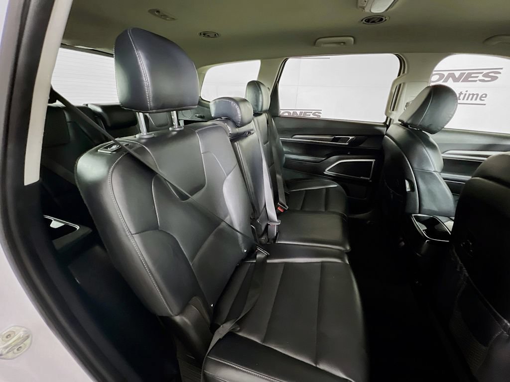 Certified 2022 Kia Telluride LX AWD/4WD image 32