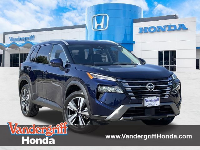 Used 2026 Nissan Rogue SL FWD image 1