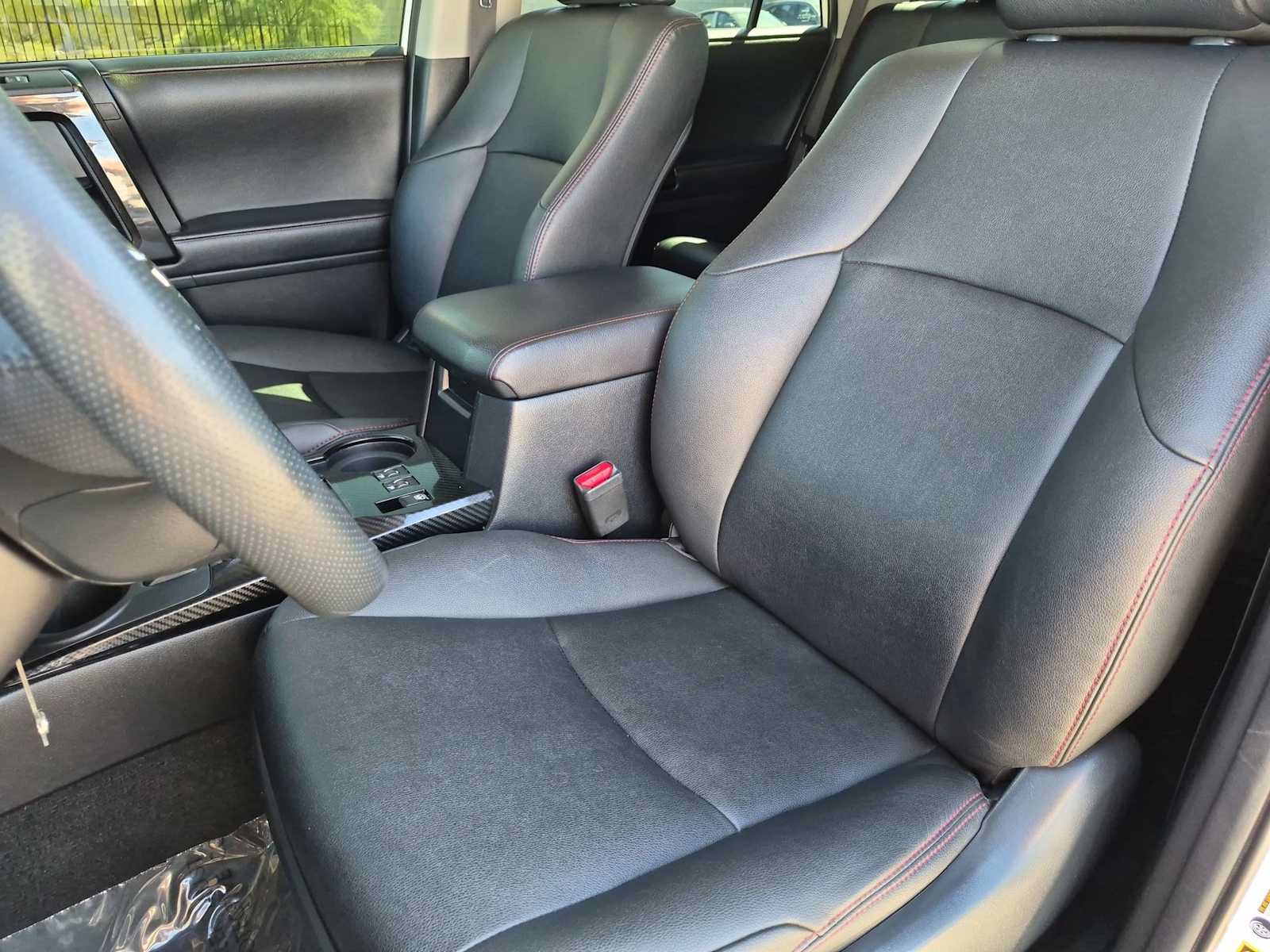 Used 2019 Toyota 4Runner TRD Off-Road Premium AWD/4WD image 17