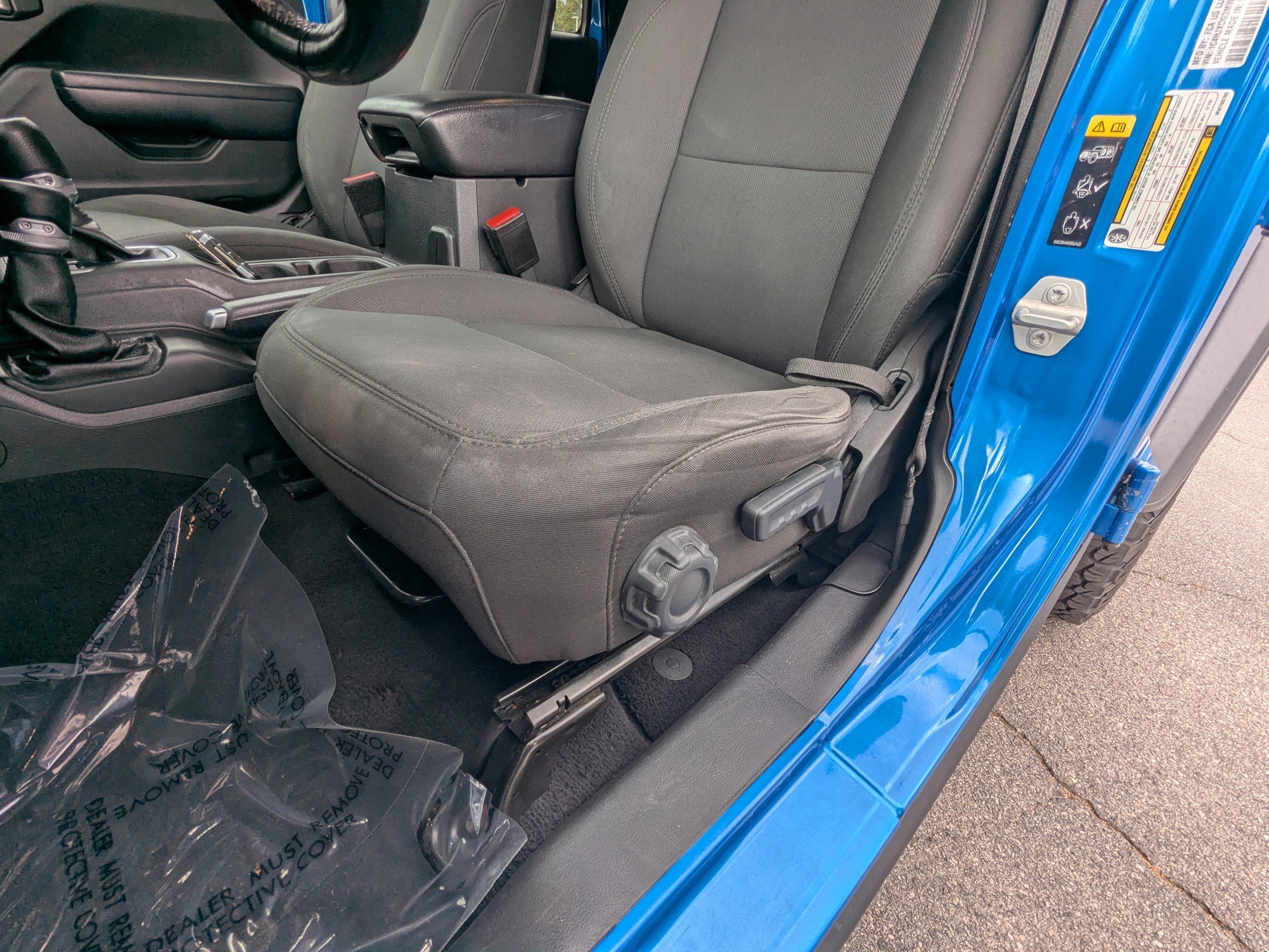 Used 2021 Jeep Wrangler Willys image 17