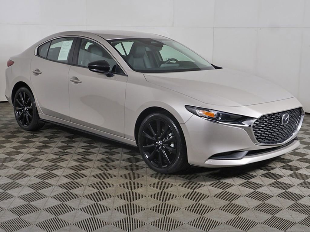 Used 2025 MAZDA MAZDA3 s FWD image 2