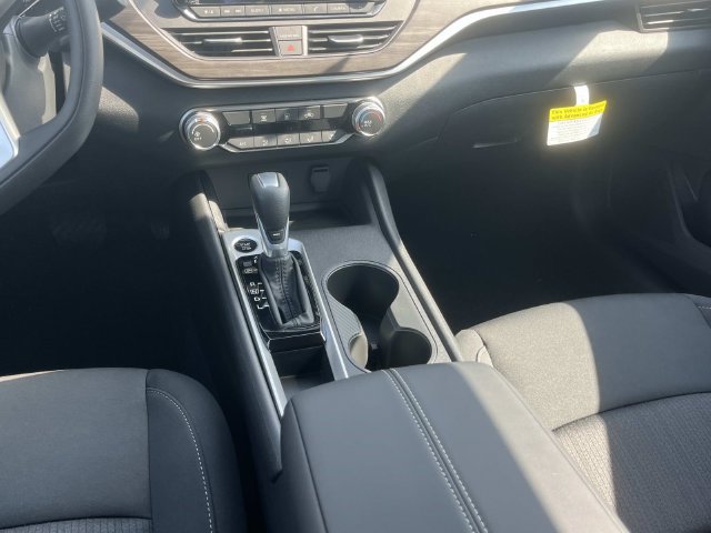 New 2026 Nissan Altima 2.5 SV FWD image 15