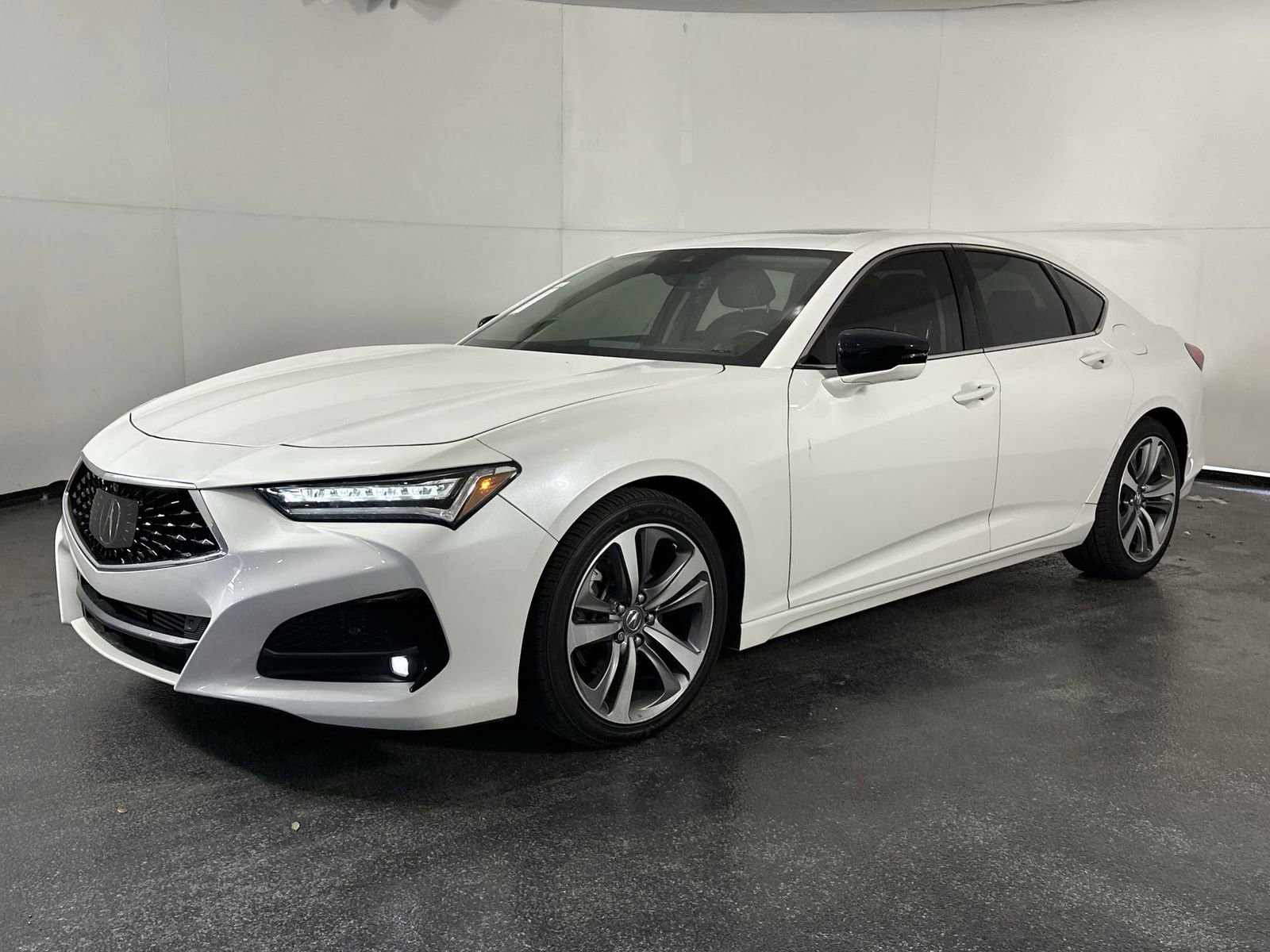 Used 2021 Acura TLX w/ Advance Package image 4
