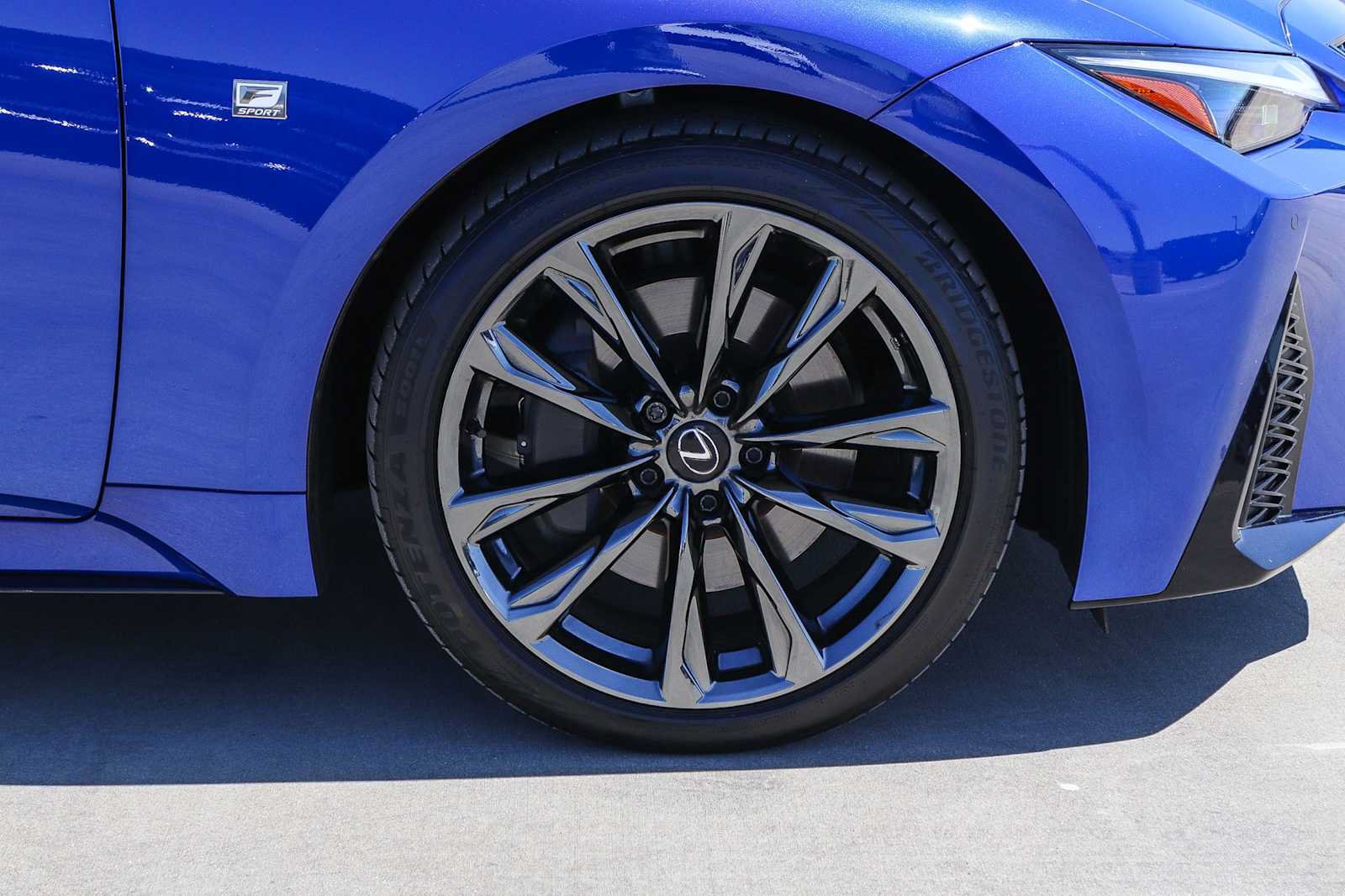 Used 2025 Lexus IS 350 F Sport w/ Accessory Package 2 RWD image 9